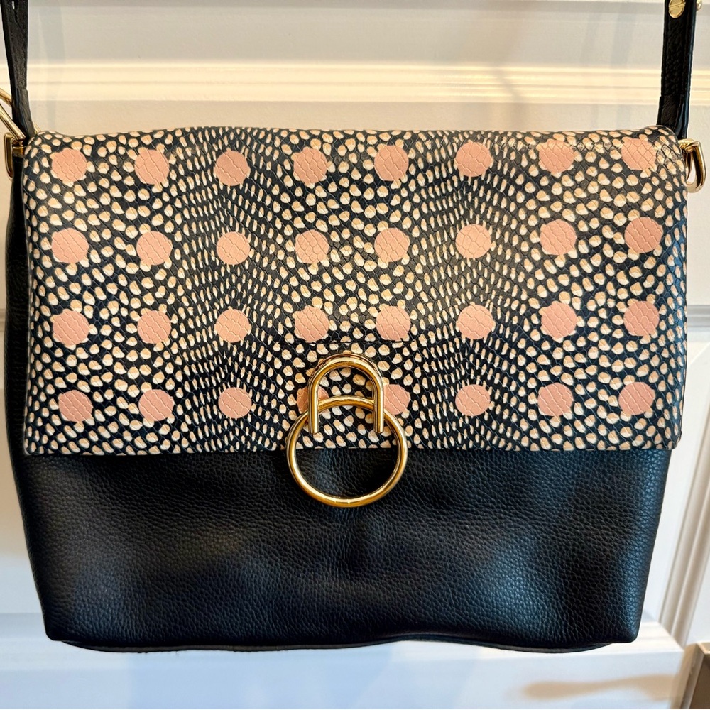 Chic Black and Pink Patterned Vince Camuto Women's Bag